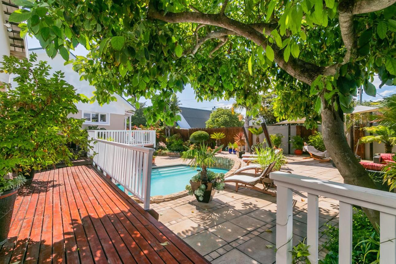 African Breeze Guesthouse Knysna Exteriör bild