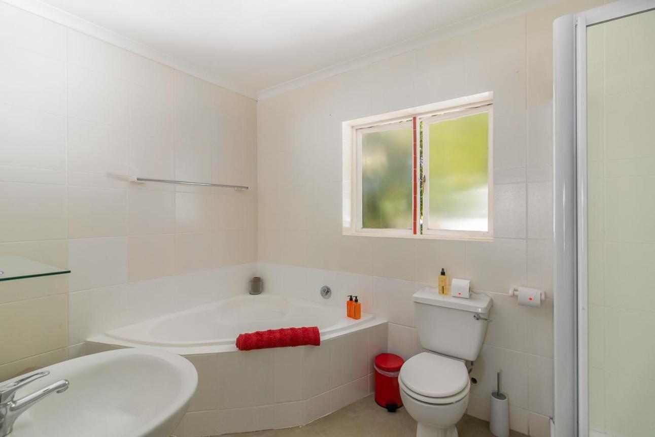 African Breeze Guesthouse Knysna Exteriör bild